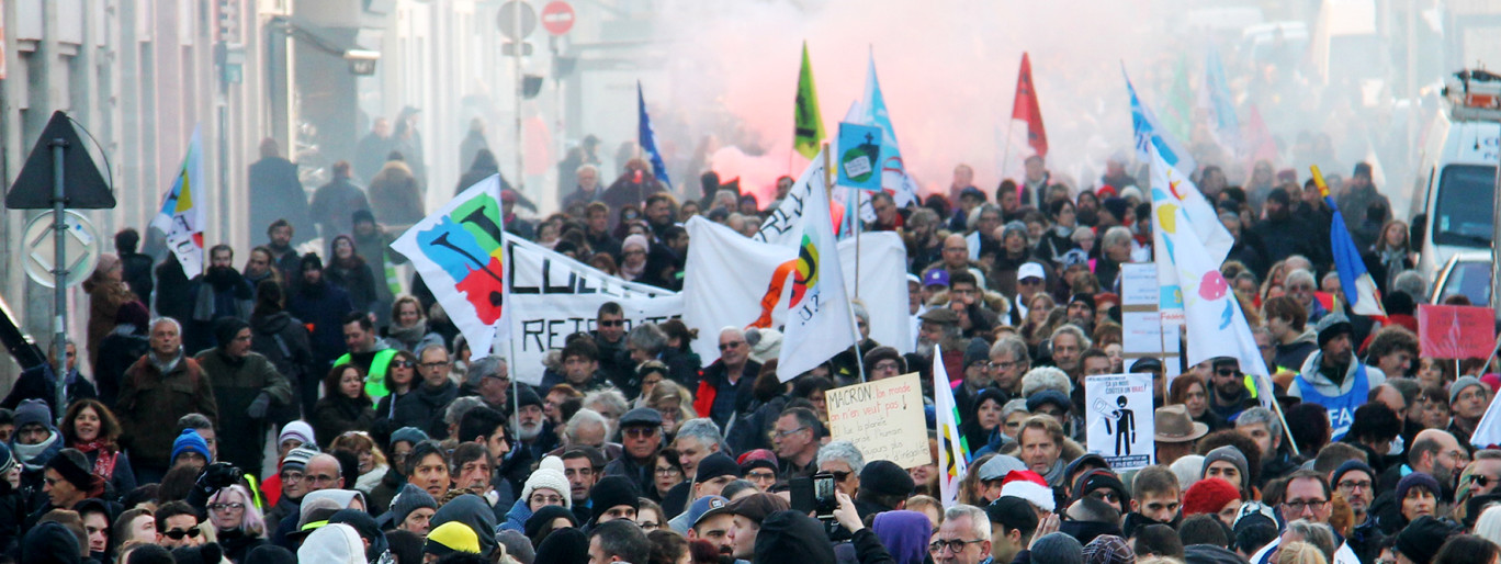 Après les réactions le 11 décembre, suite au discours du Premier ministre, Édouard Philippe, les manifestations (comme ici à Nancy le 10 décembre) pourraient s’amplifier entraînant alors plusieurs inquiétudes pour l’écosystème entrepreneurial local.