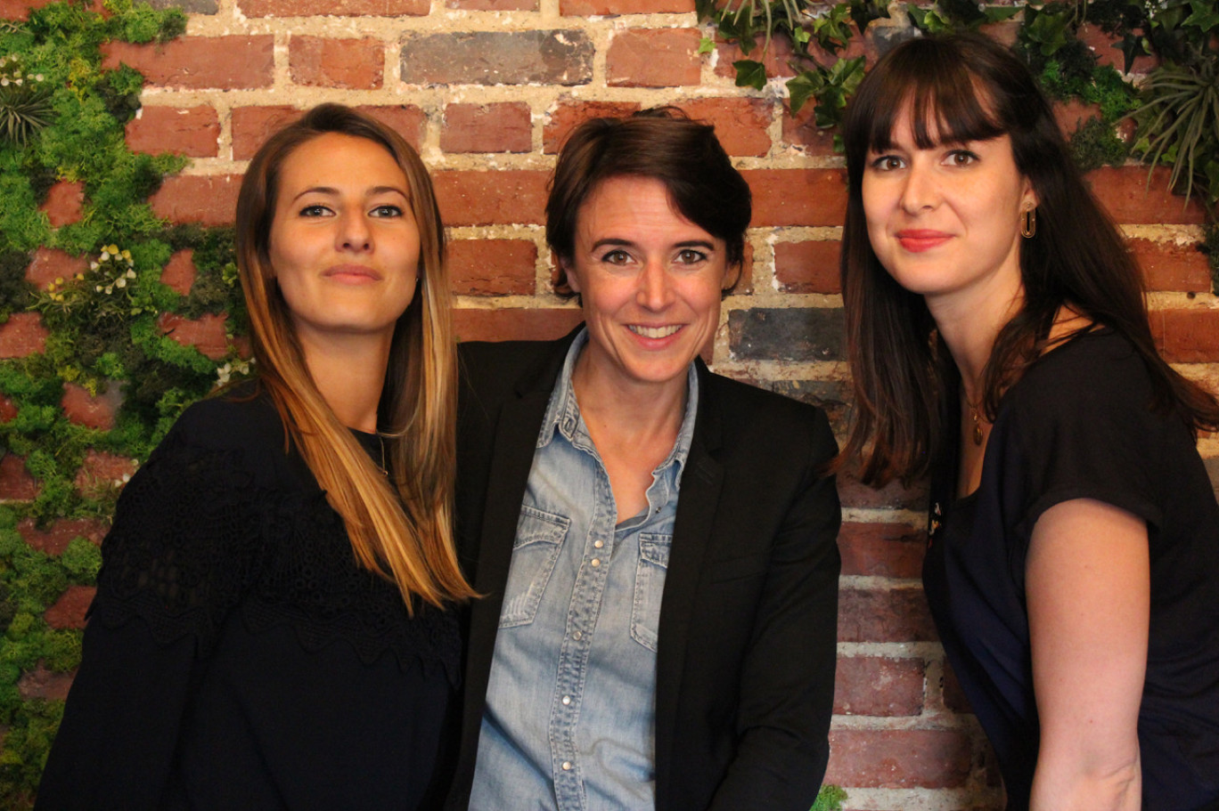 Alice Beurey, Géraldine Thibaut et Pauline Hurier" . Crédit Photo DLP Aletheia Press