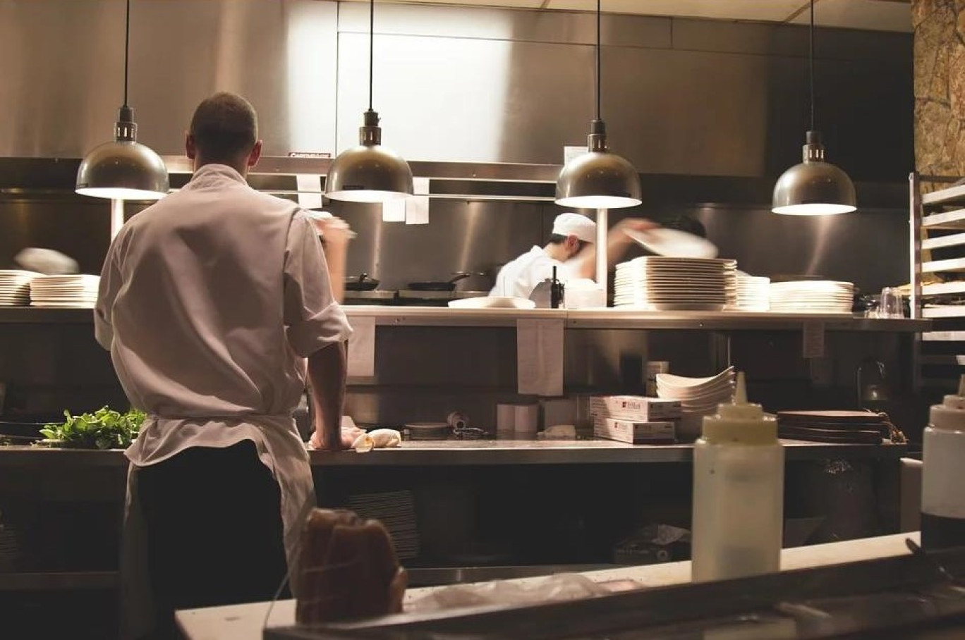 Une fois leur certificat de qualification professionnelle en poche, les apprentis peuvent alors partir à la quête de leur premier emploi dans le secteur de la restauration.