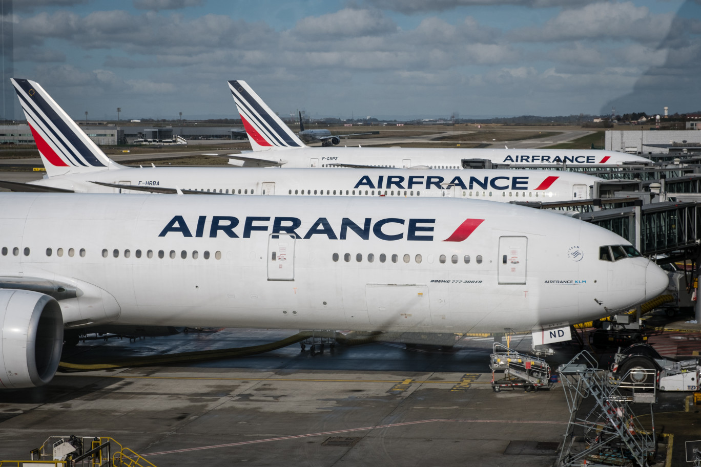 Air France-KLM prévoit de supprimer 7 500 postes d’ici à fin 2022, soit 17% des effectifs du groupe. © hanohiki