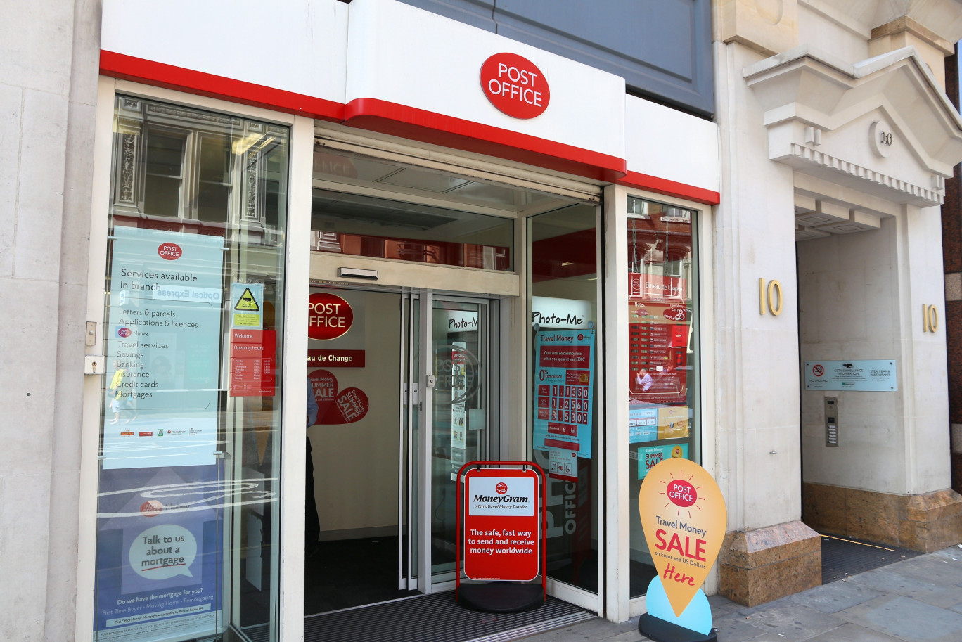 Royal Mail Group, l’opérateur postal britannique, vient d’annoncer la suppression de 2 000 emplois. © Tupungato