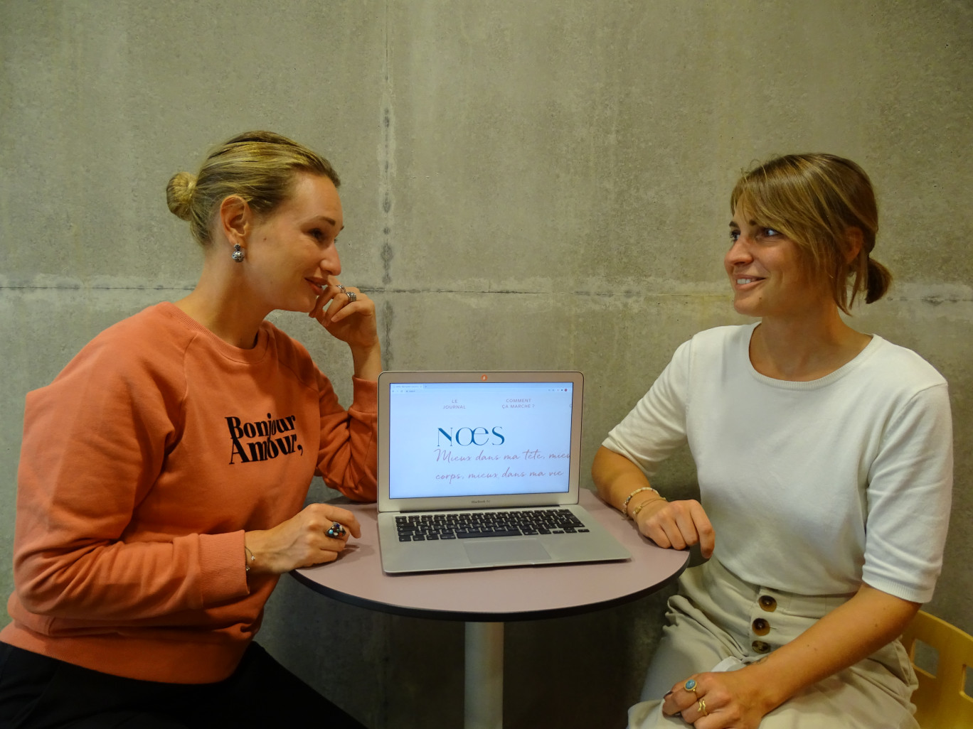 © Aletheia Press / Nadège Hubert Noémie Guerrin (à g.) et Estelle Huard ont imaginé une maison de santé digitale.