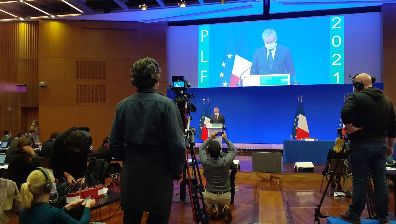 © : Anne Daubrée pour DSI
Le 28 septembre, à Bercy, Bruno Le Maire, ministre de l’Économie présentait le PLF 2021, projet de loi de Finances, qui inclut le plan de relance.