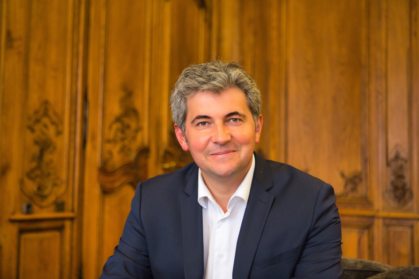 © Aletheia Press / Arnaud Morel
Gilles Platret décrit sa politique municipale en direction du troisième âge.