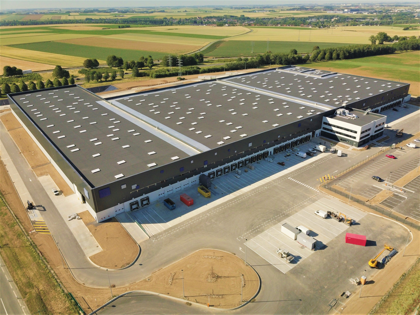 La nouvelle plateforme logistique Atoutime de stockage de l’activité jardinerie d’Advitam Distribution à Actiparc (Saint-Laurent-Blangy).