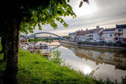 Le tourisme fluvial est une force pour la CCPOH, traversé par la rivière Oise. © CCPOH 