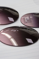 Novacel fabrique toute une gamme de verres solaires. © Marie-Line Waroude