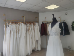 Isadora Dress propose des modèles fabriqués en France et en Europe. © Aletheia Press / DLP