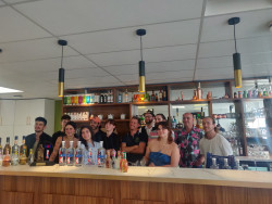 Les neuf candidats ont proposé deux créations sur le thème «en avant la musique». © Aletheia Press  / DLP
