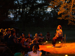 Les Nuits des forêts proposent des spactacles au coeur de la nature. © Steph Felicidad