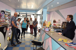 Rétro Candy Shop apporter une offre innovante au coeur du centre-ville. 