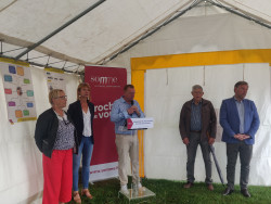 Guislaine Sire, Conseillère départementale, Christelle Hiver, Frank Beauvarlet, Jean-Claude Louvet, maire de Proyart et Hubert de Jenlis. © Aletheia Press / D. La Phung