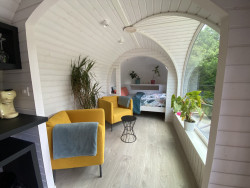 Des petites maisons nordiques très cocooning.