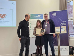Remise du trophée sécurité au travail à l’ESCOM école d’ingénieurs chimistes.