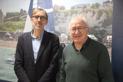 Franck Basin, président d'Initiative Dieppe Bresle, et André Demouchy, ancien président et en charge du dossier "parrainage". © Aletheia Press / B.Delabre