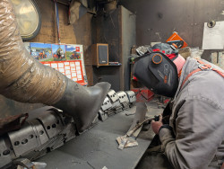 Le carbure de tungstène est particulièrement résistant et donc adapté aux contraintes des outils agricoles. © Aletheia Press / D. La Phung