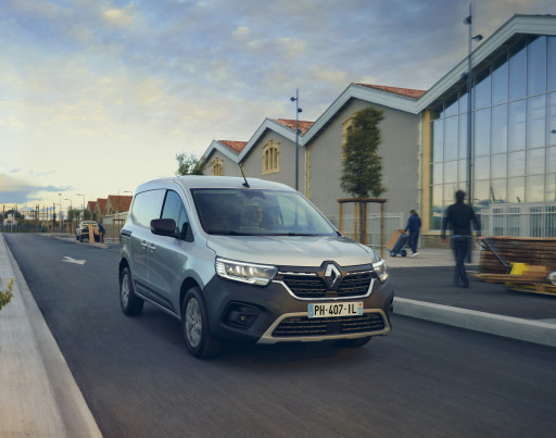 MCA Maubeuge produit les nouveaux Kangoo de Renault