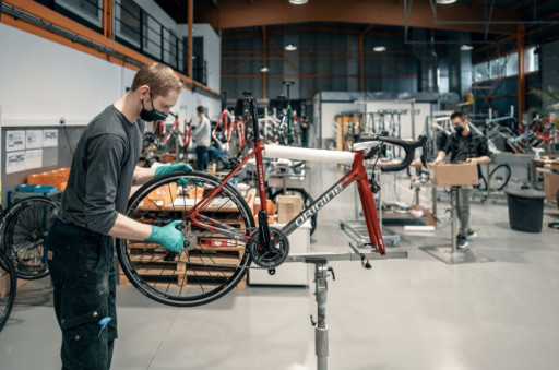 Origine cycles déménage dans le Valenciennois pour monter en puissance et s’internationaliser