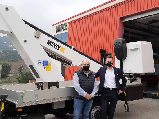 France Élévateur acquiert Movex