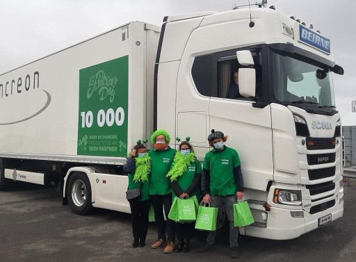 Saint-Patrick : Le port de dunkerque fête le 10 000ème camion embarqué pour l’Irlande