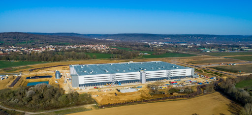 Amazon amorce son déploiement massif à Augny