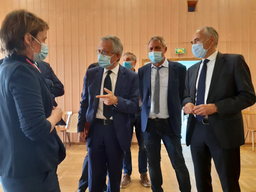 Monthureux-sur-Saône : Yves Séguy en visite du nouveau site de France Services