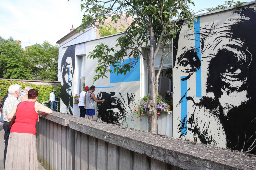 L'artiste Vince sur les façades de la Résidence autonomie Mouilleron à Nancy