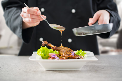 Besançon : La péniche restaurant « Le Chaland » va bientôt rouvrir