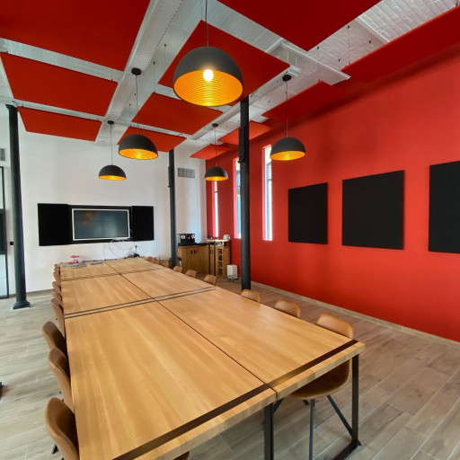 Près de Rouen : la start-up Welko fabrique des panneaux anti-bruit pour un cadre de travail confortable