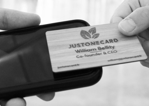 JustOneCard, une carte de visite connectée