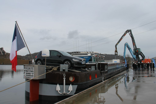 Le gabarit Freycinet renaît au port de Neuves-Maisons
