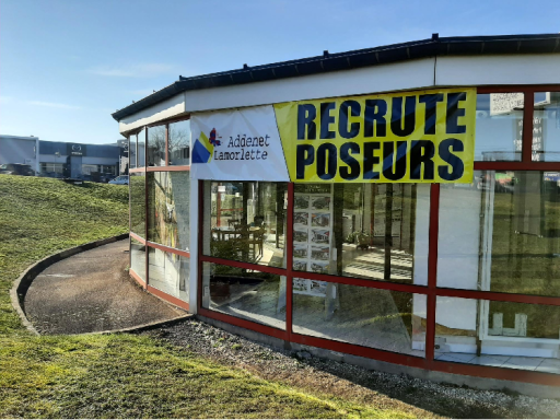 La société Addenet Lamorlette recherche des poseurs