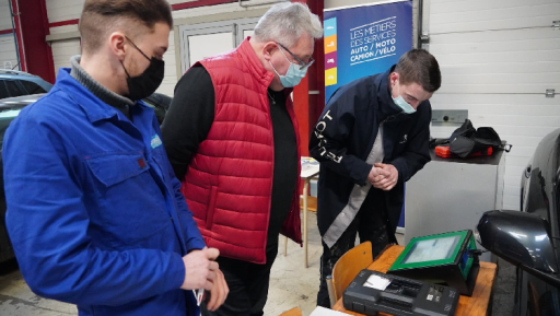 Présentation du stand écologie de la section CAP EPC au CFA européen Louis Prioux