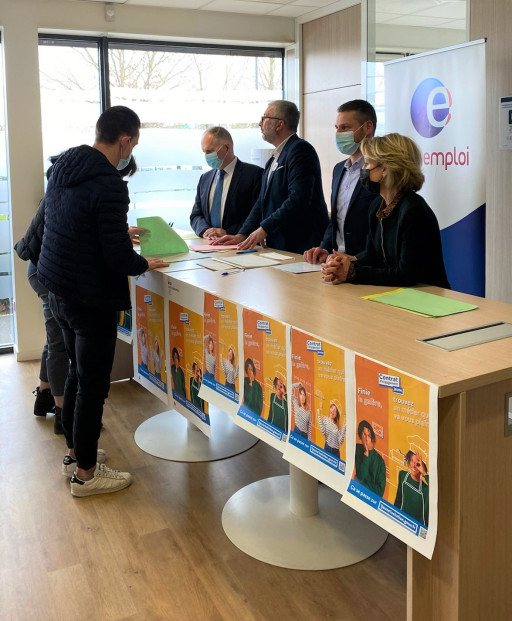 Objectif de 9 000 contrats d’engagement jeune dans le Pas-de-Calais