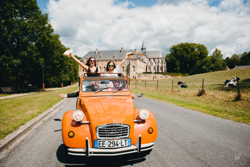 Découvrir le pays du maroilles et de la Chimay en 2CV avec Rétroscapade