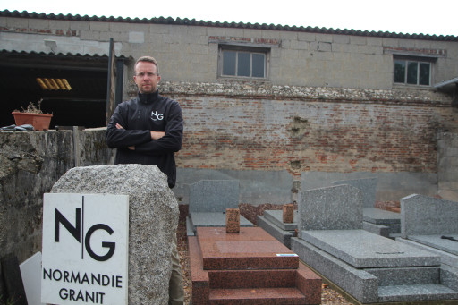 Normandie Granit recycle les monuments funéraires