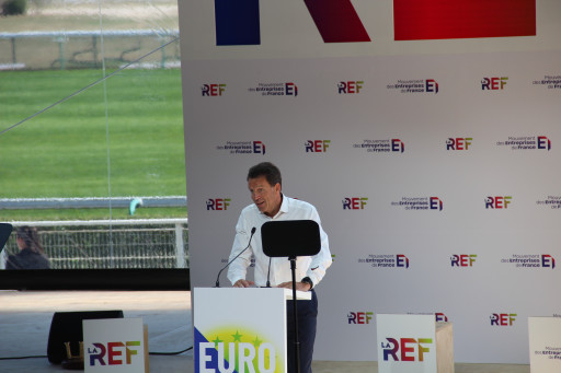 « Nous ne devons pas renoncer à produire, mais il faudra le faire autrement », Geoffroy Roux de Bézieux