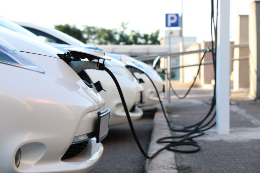 Véhicules électriques : 33 000 points de charge en Picardie