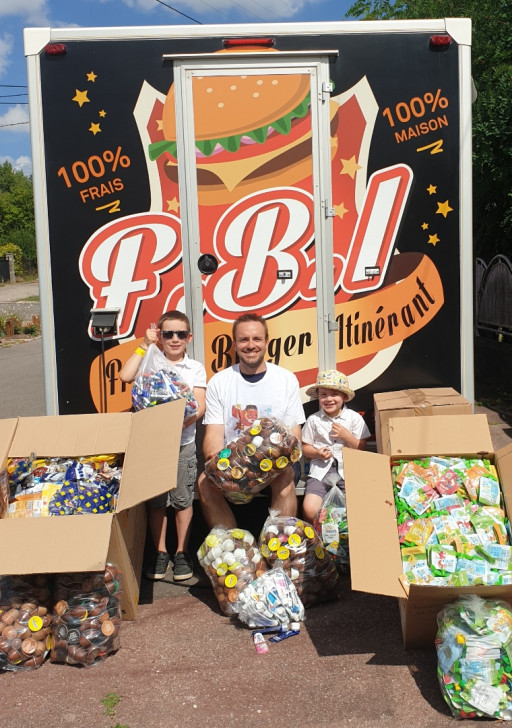 Food truck FBI collecte plus de 1 000 € pour soutenir une association