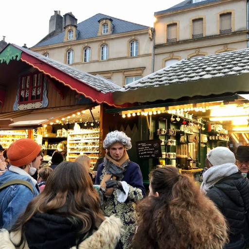 Plongez dans les couloirs du temps pendant les Marchés de Noël à Metz...