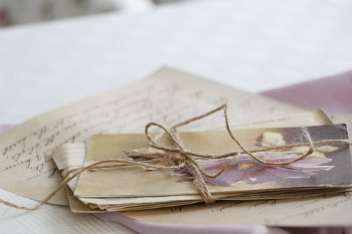 Paroles de témoins, passeurs de mémoire : se souvenir d'hier pour réfléchir aujourd'hui