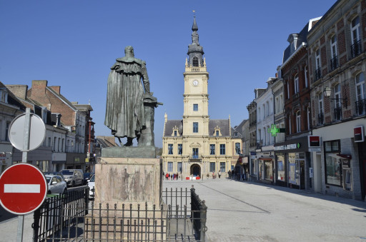 Redynamisation des centres-villes : 148 communes identifiées par la Région