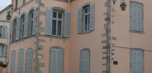 Remiremont : l’immeuble situé place Henri Utard mis en vente