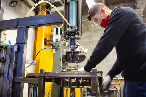 La renaissance de l’historique équipementier d’escrime Prieur Sport