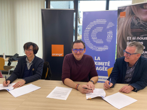 Signature d’une convention de partenariat inclusion numérique entre la CCI Meuse Haute-Marne et Orange