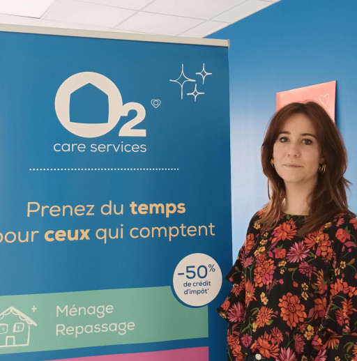 O2 recrute des assistant(e)s ménager(ère)s et des garde d'enfants
