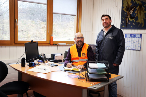 Vosgelis fait un don de mobilier de bureau à la Banque Alimentaire des Vosges