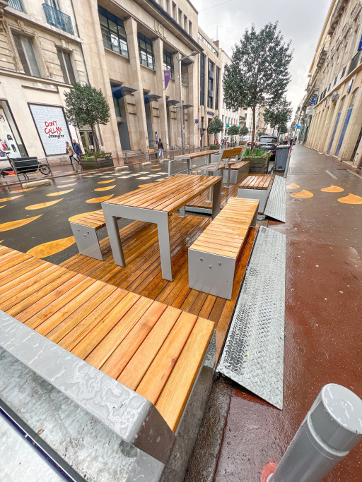 Rouen : La rue Jeanne d’Arc se dote de nouveaux mobiliers urbains