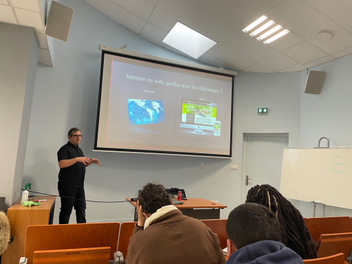 En savoir plus sur sa e-réputation grâce à Interfor