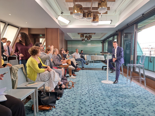 Medef : Geoffroy Roux de Bézieux tire sa révérence